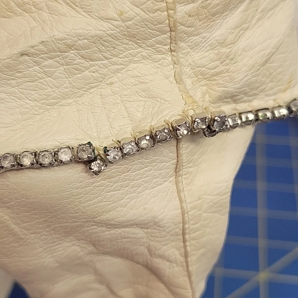 Vintage Kay Fuchs Design Sz 6 Cream Leather Gloves Silver Rhinestone